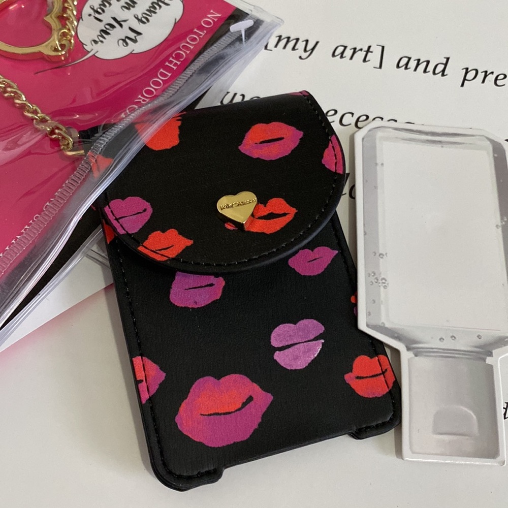 Betsy Johnson Accesories (WC) - Picture 2 of 6